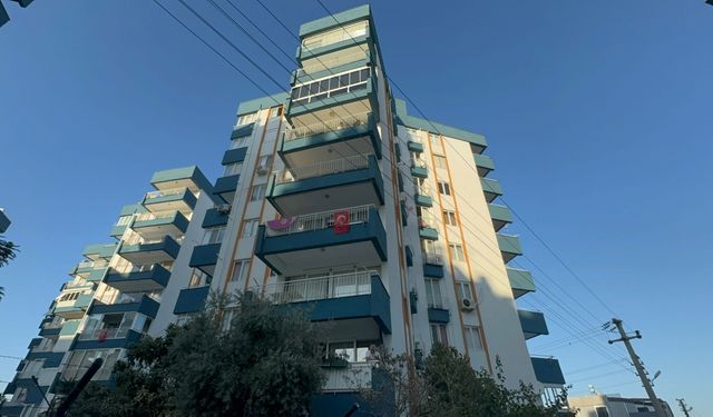 Antalya'da bir apartman dairesinde İran uyruklu 3 kardeş ölü bulundu