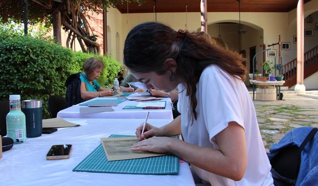 Antalya'da geleneksel Türk el sanatları atölyesi düzenlendi