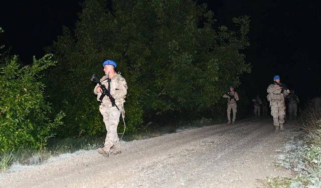 Hatay'da jandarma ekipleri hırsızlığa karşı bahçelerde tedbir aldı