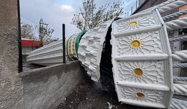 Kahramanmaraş'ta hava muhalefeti nedeniyle eğitime 1 gün ara verildi