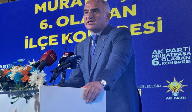 Kültür ve Turizm Bakanı Ersoy, Antalya'da partisinin ilçe kongresine katıldı: