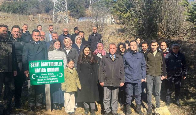 Adana’da kayanın altında kalarak hayatını kaybeden 4 öğretmen için kurulan hatıra ormanına ilk fidanlar dikildi