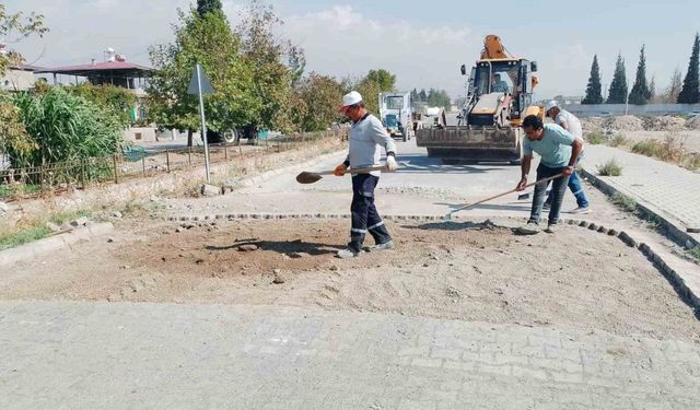 Kahramanmaraş’ta 11 ilçede yol bakım, onarım ve yenileme çalışmaları sürüyor