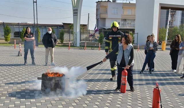 Mersin’de meskun mahalde yangına müdahale eğitimi verildi