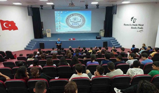 Mersin’de öğrenciler ’güvenlik’ konusunda bilgilendirildi