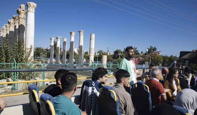 Mersin’de üniversite öğrencileri için kent tanıtım turu düzenleniyor