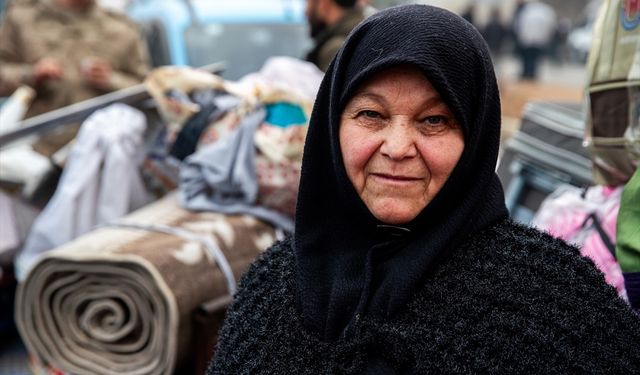 Türkiye'de öğrendiği çiftçiliği memleketinde sürdürmek üzere Suriye'ye gitti