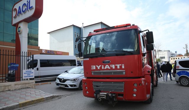 Hatay'da özel hastanede çıkan yangın söndürüldü