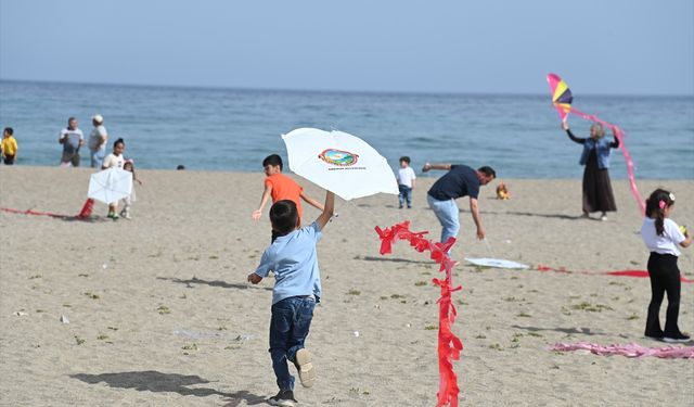 Anamur'da uçurtma şenliği düzenlendi