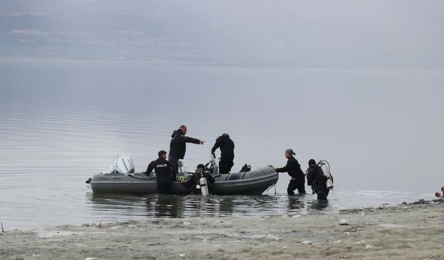 Burdur'da kaybolan kişiyi bulmak için başlatılan arama çalışmaları sürüyor