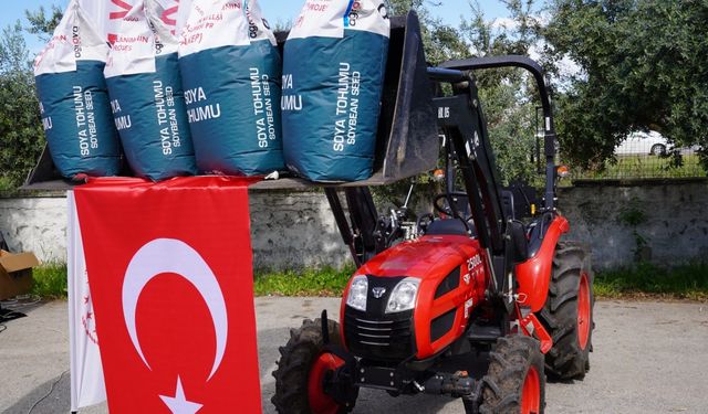 Osmaniye’de üreticilere zeytin fidanı ve soya tohumu dağıtıldı