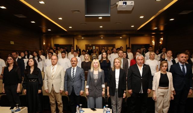 Akdeniz Üniversitesi’nde Gastronomi öğrencilerine ceket ve bıçak töreni
