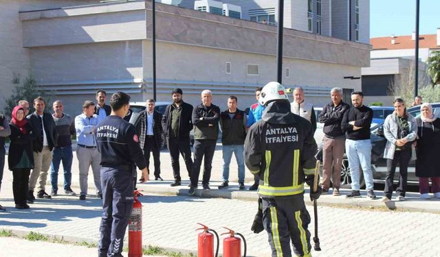 Büyükşehir’in yangın eğitimleri sürüyor