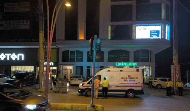 Dörtyol’da bıçaklı kavga: 2 yaralı
