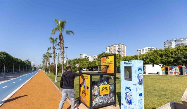 Mersin sahilleri plastiksiz geleceğe hazırlanıyor