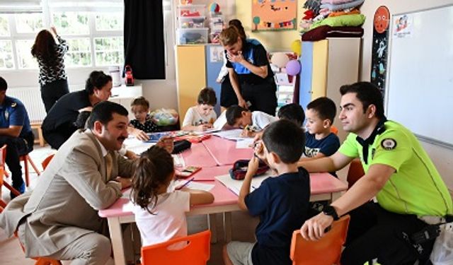 Hatay'da anaokulu öğrencilerine trafik eğitimi verildi