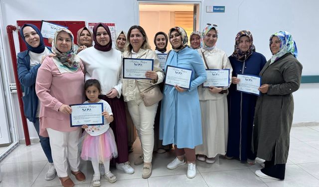 Afşin’de Sağlıklı Hayat Akademisi Mezunlarına Tebrik