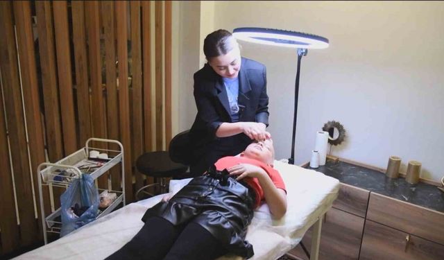 Başkan Çenet sözünü tuttu, Aysima saçlarına kavuştu