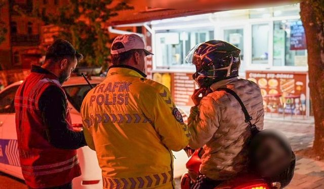 Isparta’da gece uygulaması: 32 sürücüye cezai işlem uygulandı