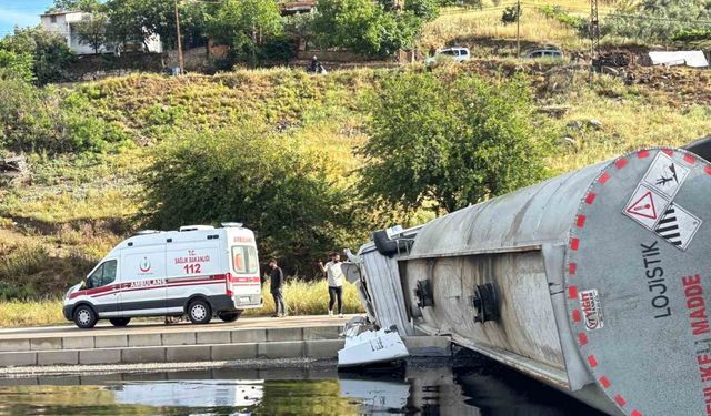 Osmaniye’de petrol yüklü tanker devrildi