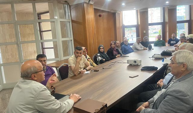Biyografi Akademisi'nde Duran Boz ile Nuri Pakdil Anlatıldı