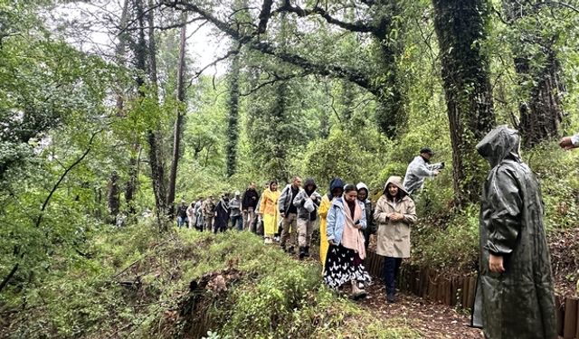 Burdur'da düzenlenen DoğaFest, yürüyüş ve su sporlarıyla başladı