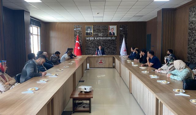 “Değerler Eğitimi ve Gençlere Rehberlik” Konulu İstişare Toplantısı Gerçekleştirildi