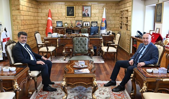 Milletvekili Debgici'den KSÜ Rektörü Yasım'a Ziyaret