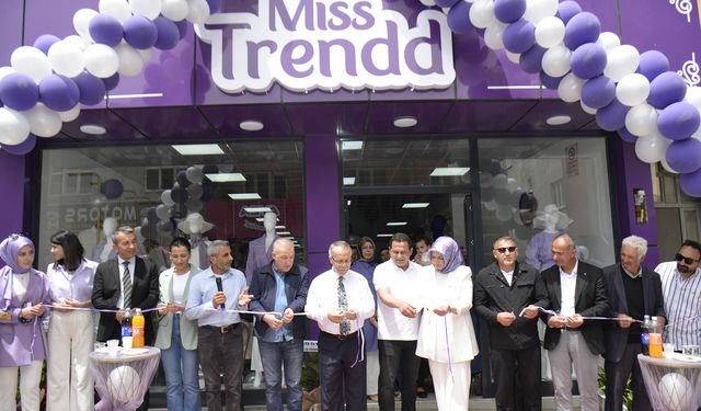 Miss Trendd Giyim Mağazası Afşin’de Hizmete Açıldı