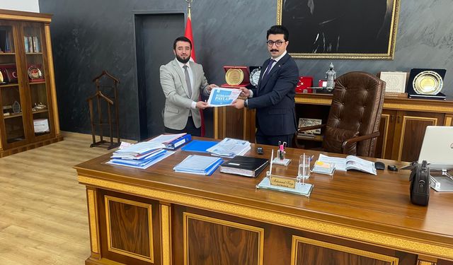 Pazarcık Kaymakamı Kaya, Kurbanını Türkiye Diyanet Vakfı’na Bağışladı