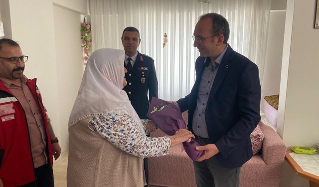 Sarıdoğan’dan Anneler Günü Ziyareti