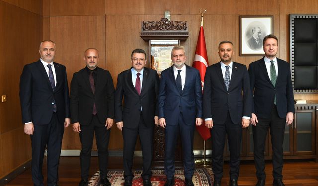 Trabzon Büyükşehir Belediye Başkanı Genç'ten Kahramanmaraş'a Ziyaret
