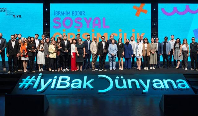 9. İbrahim Bodur Sosyal Girişimcilik Programı'nda ödüller sahiplerini buldu