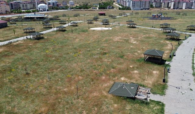 Afşin Millet Bahçesi Bakım ve Onarım İstiyor