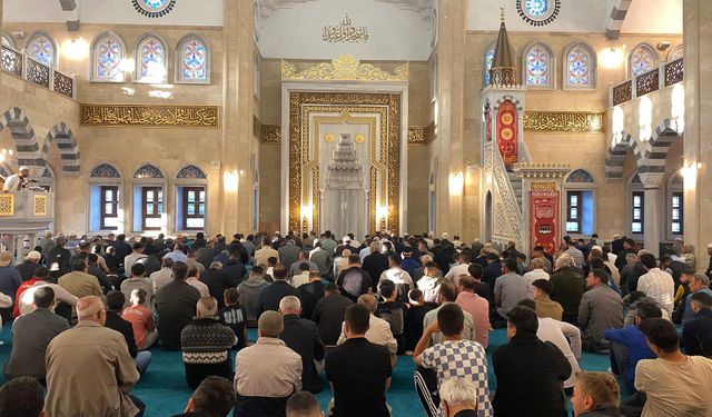 Afşin’de Kurban Bayramı Namazı Kılındı