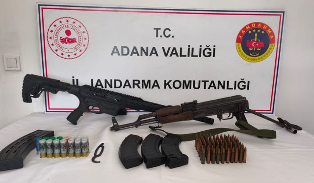 Adana'da evinde 2 ruhsatsız tüfek bulunan şüpheli gözaltına alındı