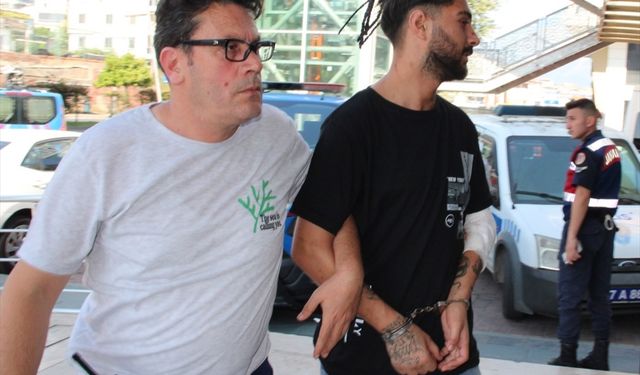 Alanya'da tartıştığı kişiyi cam parçasıyla öldürdüğü iddia edilen zanlı tutuklandı