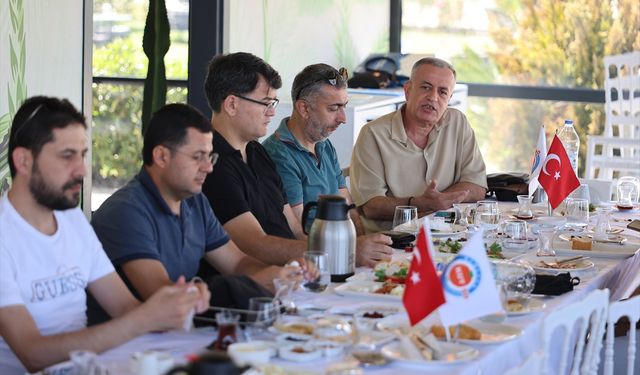 KUTSO, Kumluca'da mali müşavirlerle bir araya geldi