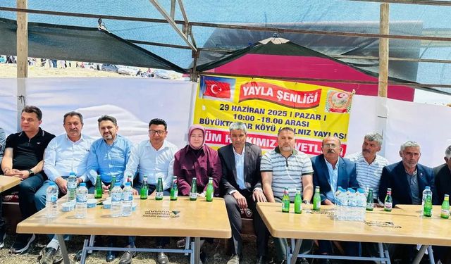 Büyüktatlar Yalnızardıç'ta Yayla Şenlikleri Düzenlendi