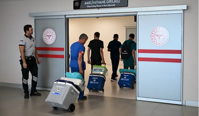 Darp sonucu hayatını kaydeden kişi organlarıyla 5 hastaya umut oldu