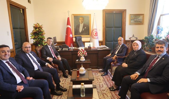 Milletvekilleri, TBMM Genel Sekreteri Kırbıyık'a Hayırlı Olsun Ziyaretinde Bulundu
