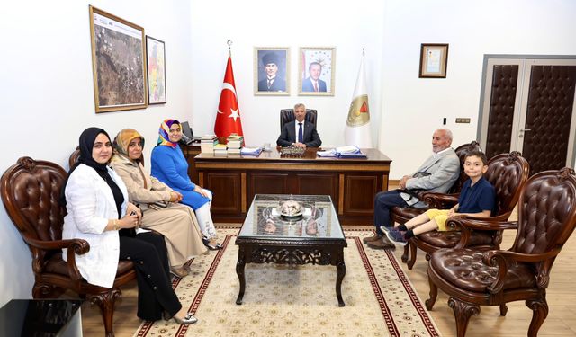 Vali Ünlüer’e Ziyaretler Sürüyor