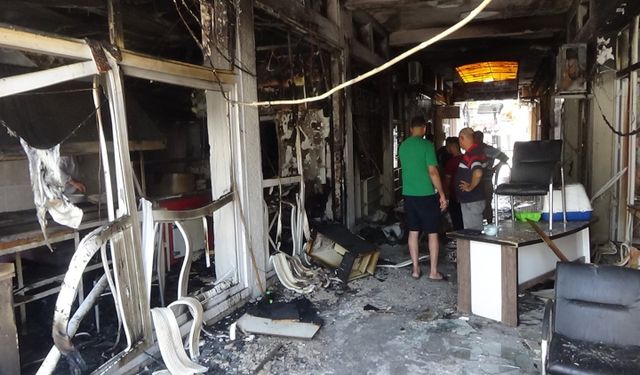 Adana'da pasajda çıkan yangın söndürüldü
