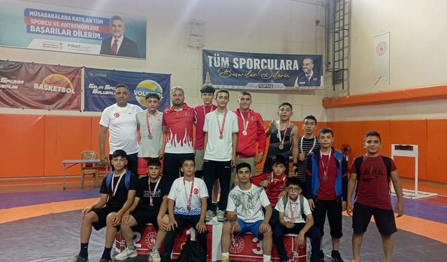 Afşin Belediyesi Güreş Takımı İl Birincisi Oldu