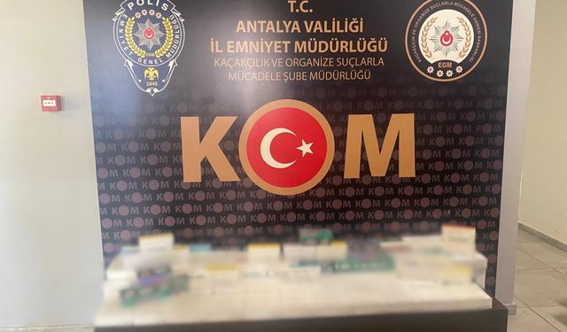 Antalya'da son bir haftada kaçakçılık ve organize suç operasyonlarında 2 kişi tutuklandı