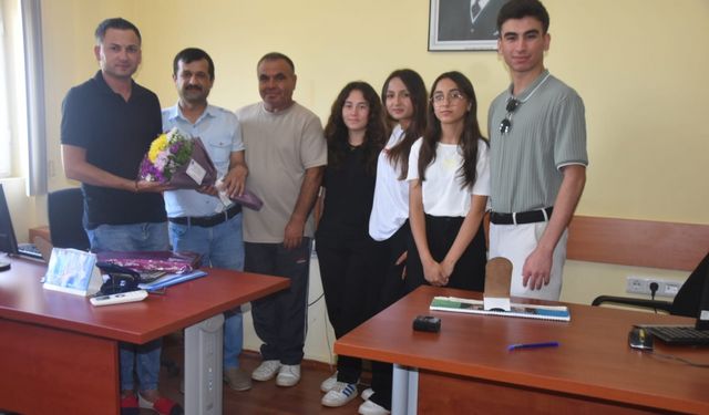 Bozyazı'da lise öğrencileri 15 Temmuz gazisini ziyaret etti