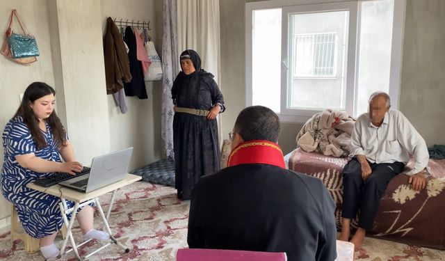 Sağlık sorunları nedeniyle mahkemeye gidemeyen müştekinin ifadesi evinde alındı