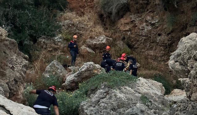 Falezden düşen 23 yaşındaki turist hayatını kaybetti