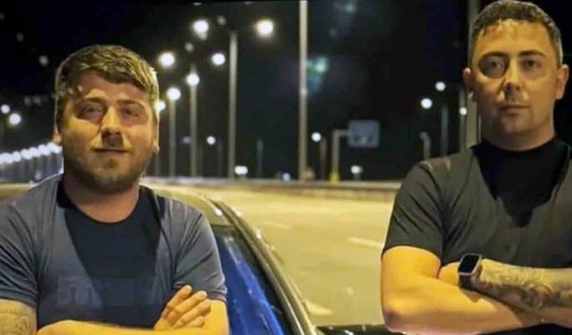 Motosiklet ağaca çarptı: İki kardeş hayatını kaybetti