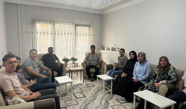 AK Parti Afşin Teşkilatından Burhan Özalan’a Geçmiş Olsun Ziyareti